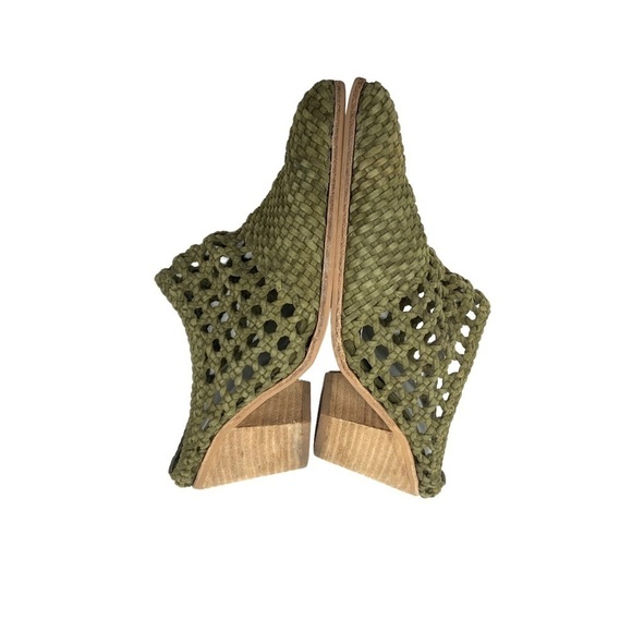 Jeffrey Campbell Leone Woven Leather Weaved Slip On Mule Size 6 Green Point Toe - Picture 9 of 12